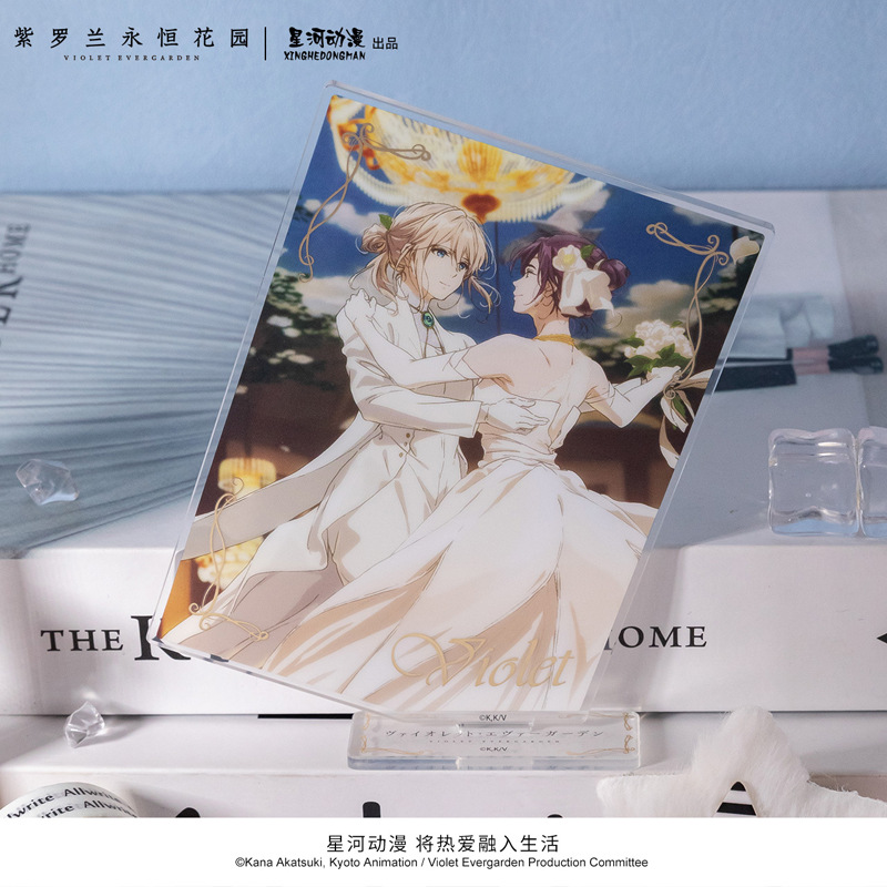 Акриловые подставки для фигуро – обзор и цена Violet Evergarden Dress